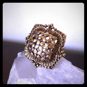 Banana Republic Vintage Cocktail Ring Blue Thatch